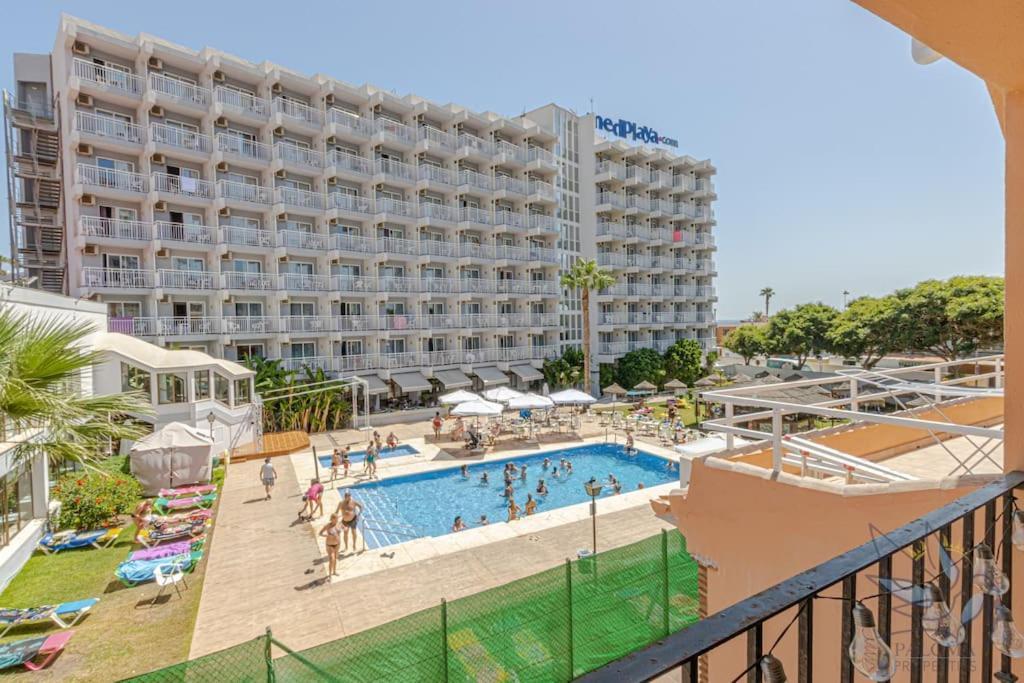 Benalroma Spacious Apartment 50 Mt From The Beach Benalmádena Eksteriør bilde