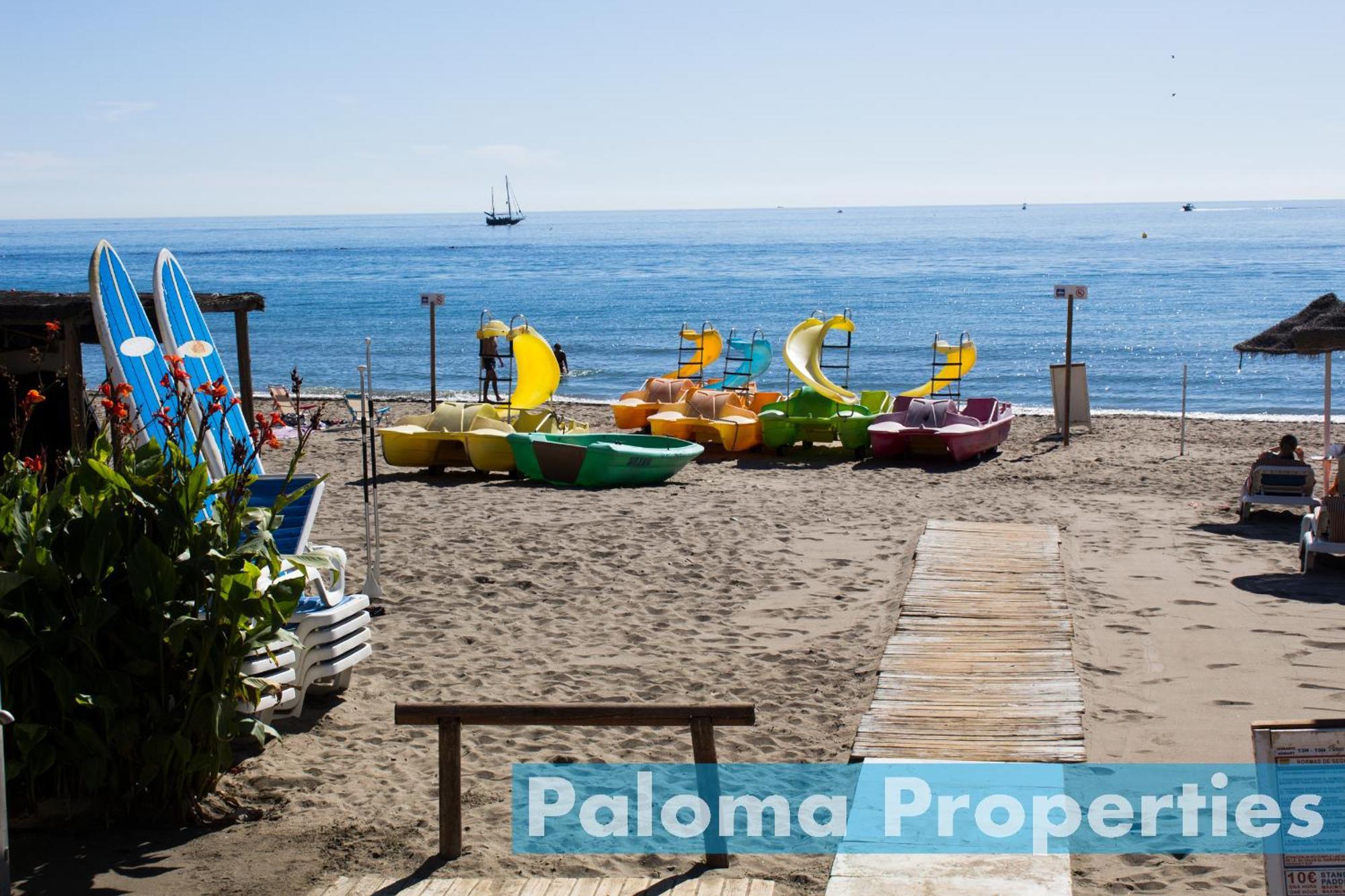 Benalroma Spacious Apartment 50 Mt From The Beach Benalmádena Eksteriør bilde